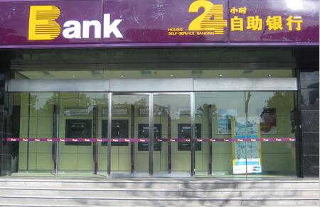 西安亞格為銀行專業(yè)打造的感應門